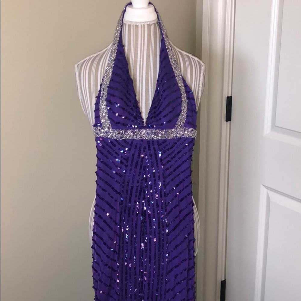 Sean Collection - Picture 2 of 3